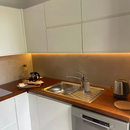- W Domu - 130m2 Z Tarasem I Ogródkiem * Wrocław