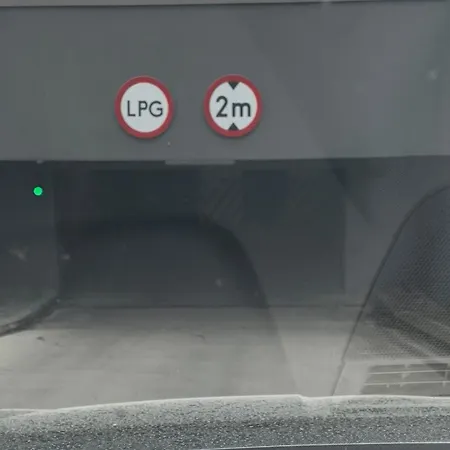 - W Domu - 130m2 Z Tarasem I Ogrodkiem アパート *